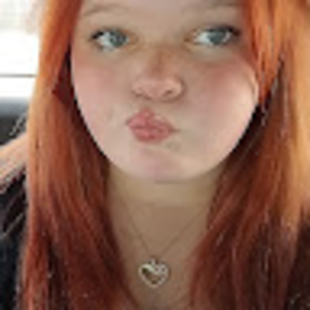 Meet your Posher, Kira